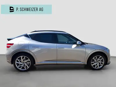 Genesis GV60 77.4 kWh Sport AWD — Coupé électrique premium, 50 km seulement — détail
