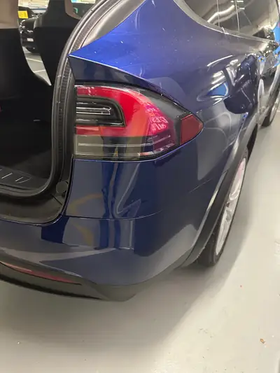 Tesla Model X P100D — SUV électrique haute performance, 50 000 km, Supercharging gratuit — Miniatur 8