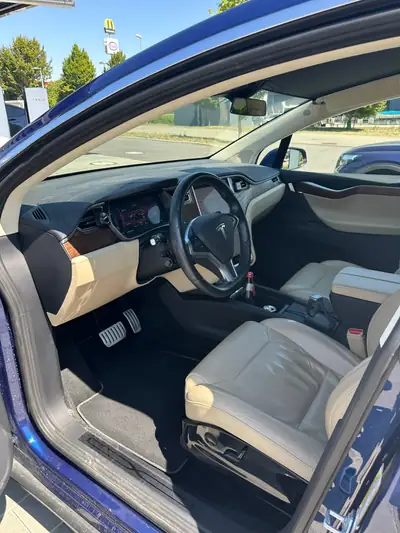 Tesla Model X P100D — SUV électrique haute performance, 50 000 km, Supercharging gratuit — Miniatur 11