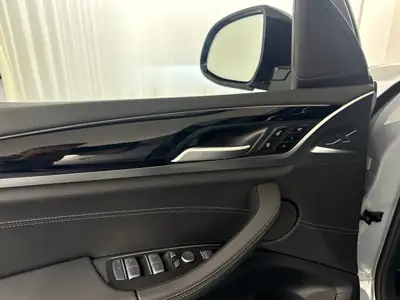 BMW X3 xDrive 30d M Sport — SUV diesel hybride 48V, attelage intégré — Thumbnail 10