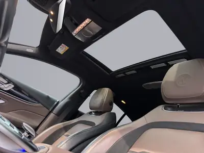 Mercedes-AMG GT 63 S 4MATIC+ — Coupé performance 639 ch, transmission intégrale — Miniature 18