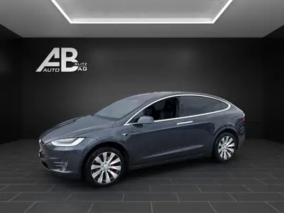 Tesla Model X Performance Ludicrous 4x4 — 796 ch, 7 places, électrique haute performance — side view