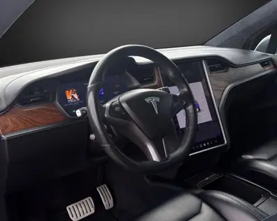 Tesla Model X Performance Ludicrous 4x4 — 796 ch, 7 places, électrique haute performance — Thumbnail 8