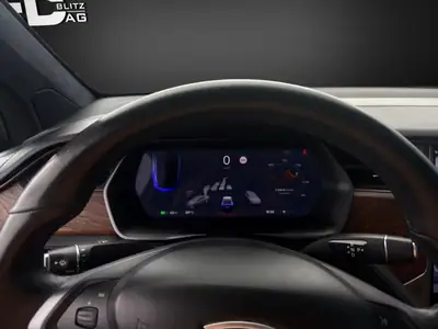 Tesla Model X Performance Ludicrous 4x4 — 796 ch, 7 places, électrique haute performance — Thumbnail 12