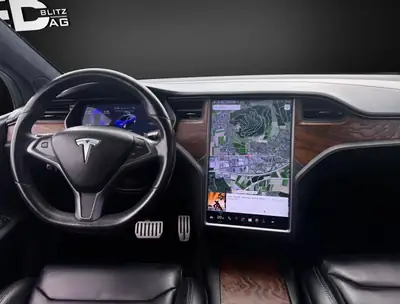 Tesla Model X Performance Ludicrous 4x4 — 796 ch, 7 places, électrique haute performance — Thumbnail 11