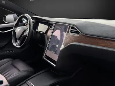 Tesla Model S 90 D — Berline électrique haute performance, 92 000 km seulement — Thumbnail 10