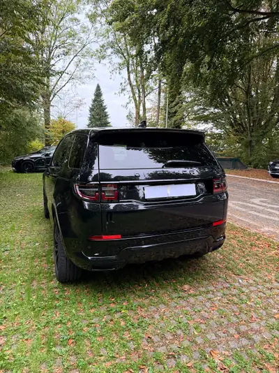 Land Rover Discovery Sport R Dynamics — SUV 7 places, 200 ch, tout-terrain affiré — cruscotto