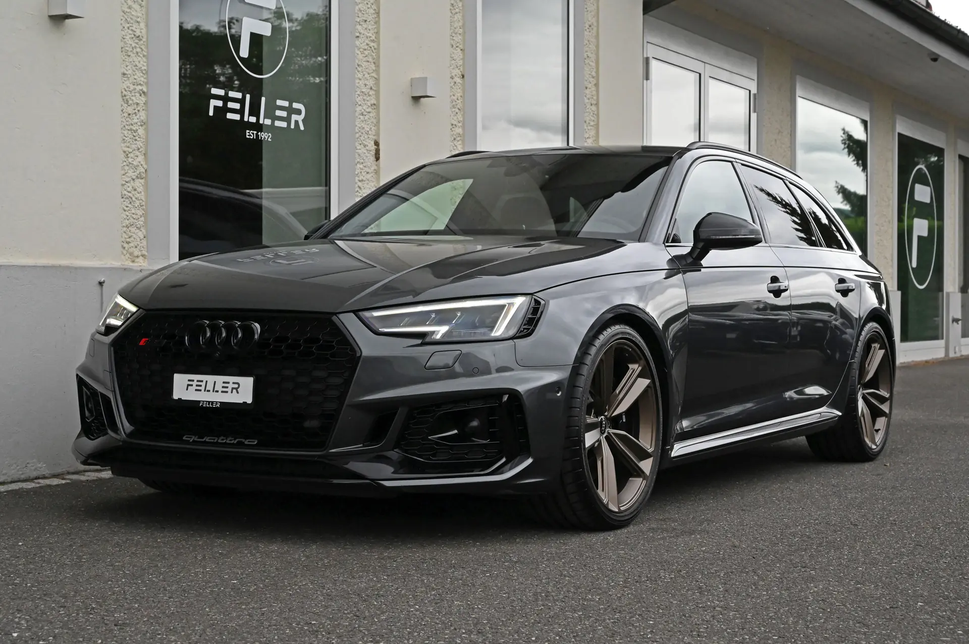 Audi RS4 2018 occasion Suhr — 2