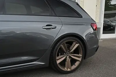Audi RS4 Avant 2.9 TFSI — Break sportif 450 ch, équipé haut de gamme — Thumbnail 8