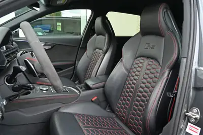 Audi RS4 Avant 2.9 TFSI — Break sportif 450 ch, équipé haut de gamme — Thumbnail 13