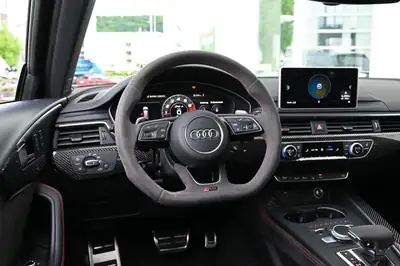 Audi RS4 Avant 2.9 TFSI — Break sportif 450 ch, équipé haut de gamme — Thumbnail 15