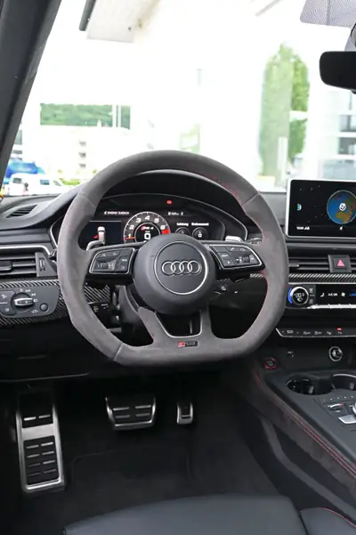 Audi RS4 Avant 2.9 TFSI — Break sportif 450 ch, équipé haut de gamme — Thumbnail 14