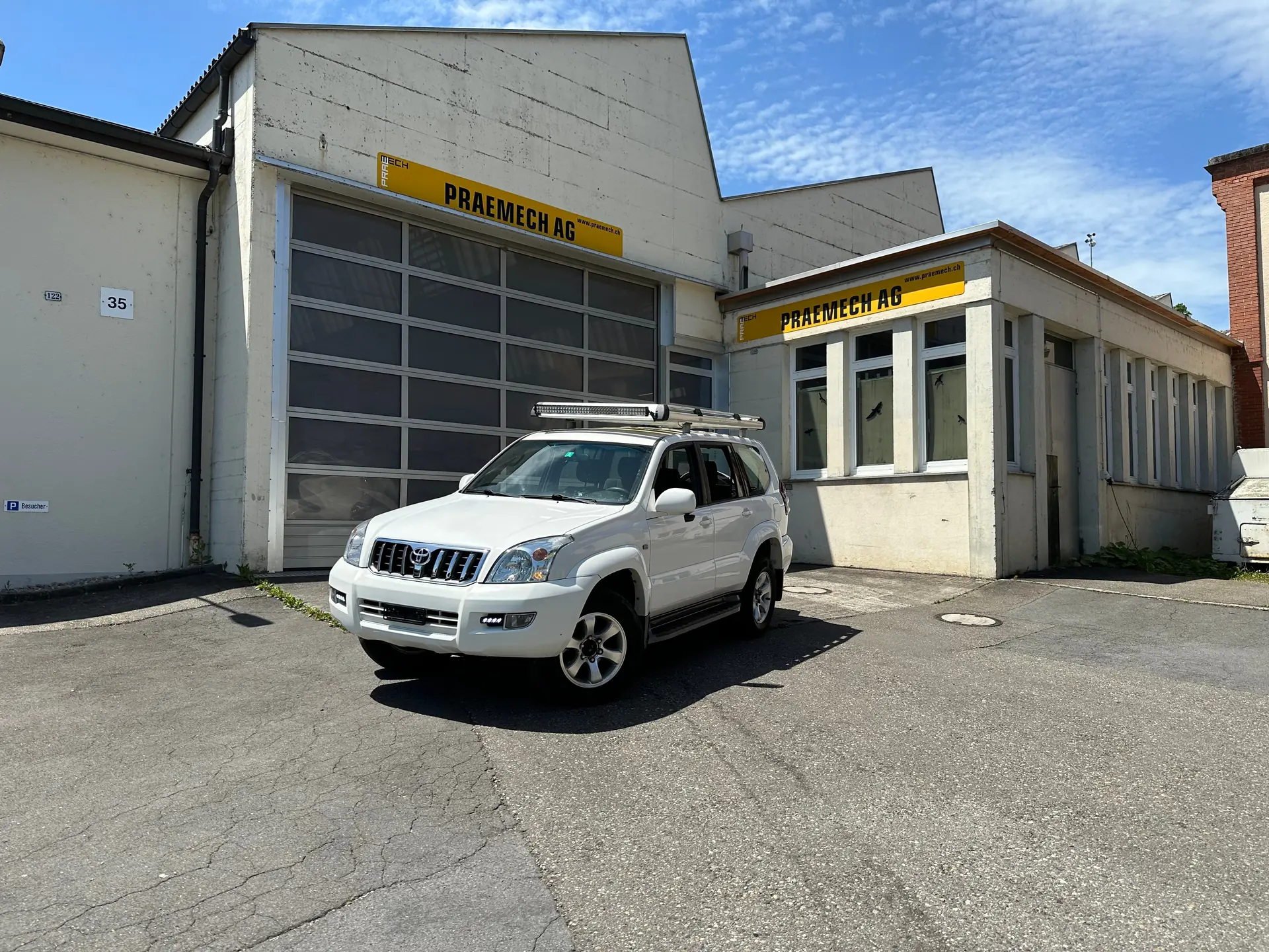 Toyota Land Cruiser 2006 — Le SUV 4x4 incontournable, robustesse éprouvée — Außenansicht