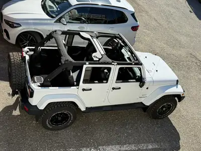 Jeep Wrangler 2.8 CRD Sahara Unlimited — SUV légendaire diesel, 53'700 km seulement — Miniature 8
