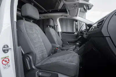 VW Touran 1.5 TSI EVO Highline — Monospace 7 places avec toit panoramique et régulateur adaptatif — Miniature 11