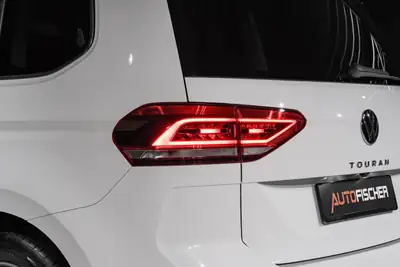 VW Touran 1.5 TSI EVO Highline — Monospace 7 places avec toit panoramique et régulateur adaptatif — Miniature 28