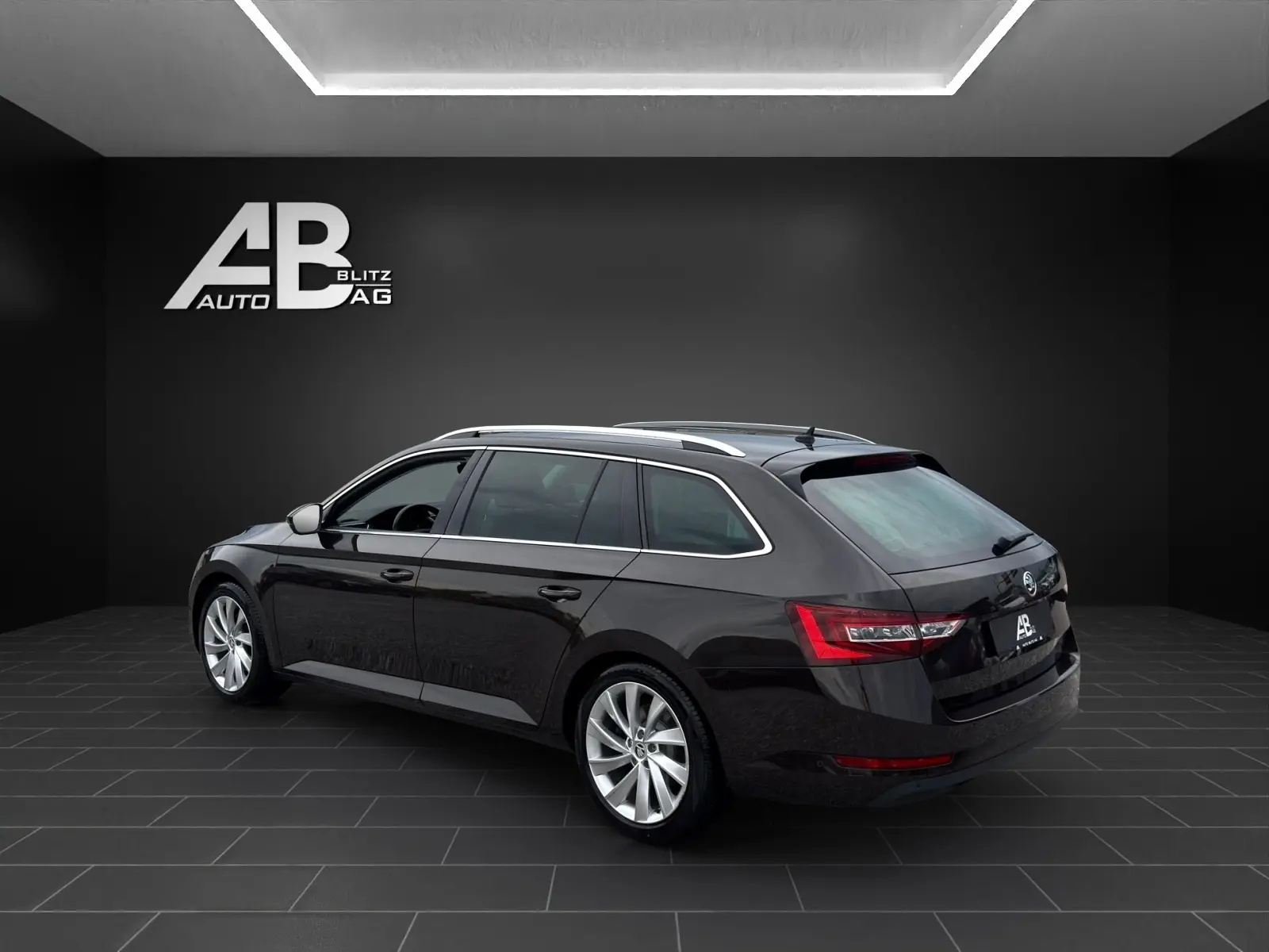 Skoda Superb 2017 occasion Hunzenschwil — 3