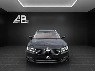 Skoda Superb Combi 2.0 TDi 190 ch 4x4 — Break polyvalent, transmission DSG, garantie incluse — exterior view