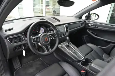 Porsche Macan PDK 2017 — SUV dynamique, fresch du contrôle technique, 252 ch — Thumbnail 11