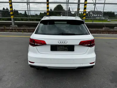 Audi A3 Sportback 1.4 TFSI — Compacte dynamique, automatique, 82 600 km — interni