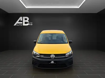 VW Caddy 2.0 TDI 4Motion — Utilitaire polyvalent tout-terrain, entretien récent — Außenansicht