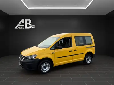 VW Caddy 2.0 TDI 4Motion — Utilitaire polyvalent tout-terrain, entretien récent — Seitenansicht