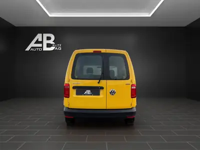 VW Caddy 2.0 TDI 4Motion — Utilitaire polyvalent tout-terrain, entretien récent — Innenraum