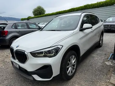 BMW X1 xDrive 20d Steptronic — SUV compact diesel, première main, expertise complète — exterior view