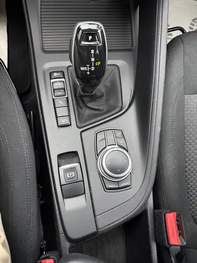 BMW X1 xDrive 20d Steptronic — SUV compact diesel, première main, expertise complète — Thumbnail 13