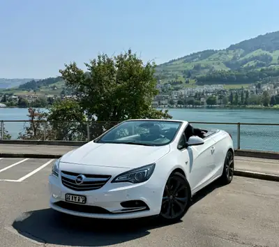 Opel Cascada 1.6 T 170 — Cabriolet élégant, sans accident, 110'000 km — Armaturenbrett