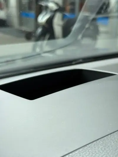 VW Golf 2.0 TSI R DSG 4Motion — Performance 320 ch, transmission intégrale, peu kilométrée — Thumbnail 14