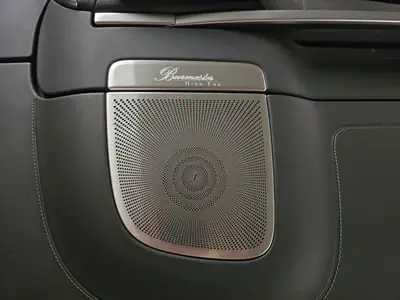 Mercedes-Benz S 63 AMG Cabriolet — 612 ch, état impeccable, kilométrage minimal — Miniatura 10