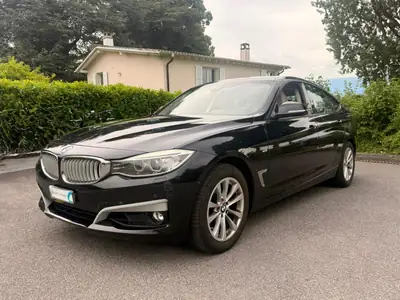 BMW 328 Gran Turismo xDrive — Berline spacieuse, tout-terrain, sièges cuir chauffants — side view