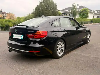 BMW 328 Gran Turismo xDrive — Berline spacieuse, tout-terrain, sièges cuir chauffants — detail