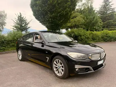 BMW 328 Gran Turismo xDrive — Berline spacieuse, tout-terrain, sièges cuir chauffants — Thumbnail 8