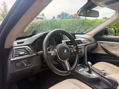 BMW 328 Gran Turismo xDrive — Berline spacieuse, tout-terrain, sièges cuir chauffants — Thumbnail 10