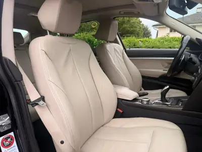 BMW 328 Gran Turismo xDrive — Berline spacieuse, tout-terrain, sièges cuir chauffants — Thumbnail 20