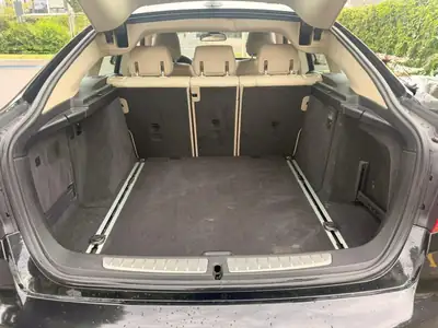 BMW 328 Gran Turismo xDrive — Berline spacieuse, tout-terrain, sièges cuir chauffants — Thumbnail 26