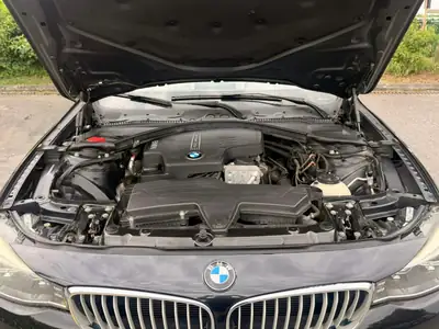 BMW 328 Gran Turismo xDrive — Berline spacieuse, tout-terrain, sièges cuir chauffants — Thumbnail 27
