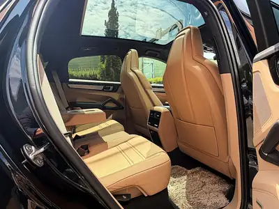 Porsche Cayenne Coupé 3.0 V6 E-Hybrid — SUV hybride rechargeable, 44 000 km seulement — Thumbnail 7