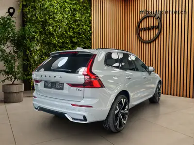 Volvo XC60 2.0 T6 TE Black Edition eAWD — Hybride rechargeable premium, seulement 20'000 km — tableau de bord