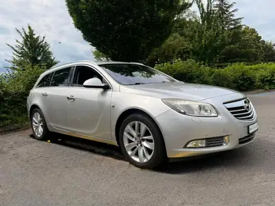 Opel Insignia 2.0 CDTI — Berline élégante, motorisation diesel efficace et équipements premium — Thumbnail 8