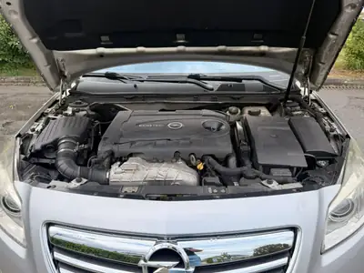 Opel Insignia 2.0 CDTI — Berline élégante, motorisation diesel efficace et équipements premium — Thumbnail 25
