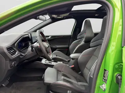Ford Focus ST X Automatique 2023 — 280 ch, Break spacieux avec garantie constructeur — Miniature 9