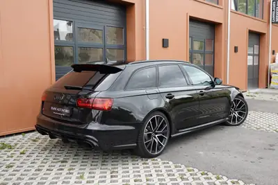 Audi RS6 Avant 4.0 TFSI V8 Performance — Break sportif 605 ch, toit ouvrant, sans accident — détail