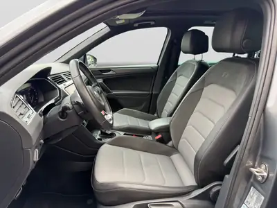 VW Tiguan 2.0 TSI Highline 4Motion — SUV compact performant, toit panoramique et garantie 12 mois — Miniatura 9