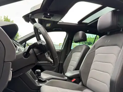 VW Tiguan 2.0 TSI Highline 4Motion — SUV compact performant, toit panoramique et garantie 12 mois — Miniatura 10