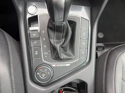 VW Tiguan 2.0 TSI Highline 4Motion — SUV compact performant, toit panoramique et garantie 12 mois — Miniatura 20