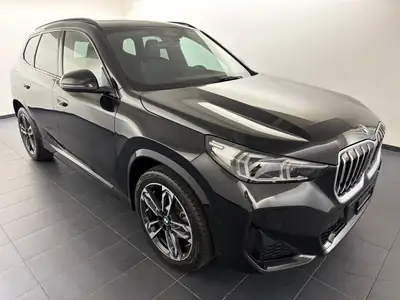 BMW X1 sDrive 18i M Sport 2025 — Compact premium, design affirmé, faible kilométrage — interior