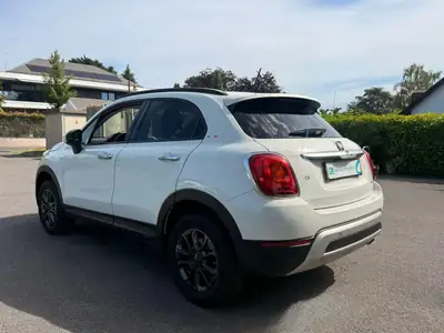 FIAT 500X 1.4T Cross Plus 4x4 — SUV urbain polyvalent, boîte auto, 172'000 km — rear view